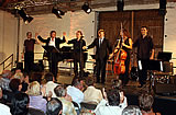 Jochen Kowalski und das J.B.B. Jazz Quintett beim Liebenberger Musiksommer 2009 (Foto: Dr. Pfitzmann)